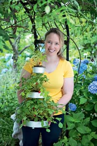 Micro Food Gardening by Jen McGuinness